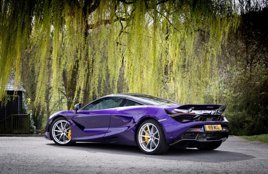  McLaren 720S Coupe 2017 года  (UK) (фото 42 из 45)